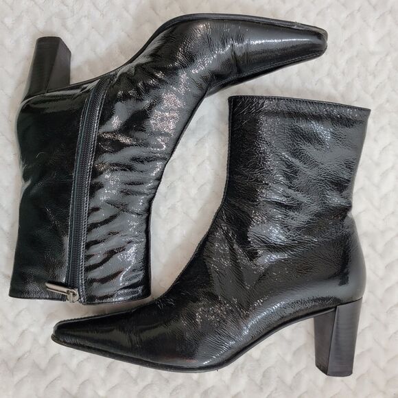 Aquatalia Shoes - Aquatalia By Marvin K. Black Patent Weatherproof Pointed Toe Ankle Boot Size 8.5